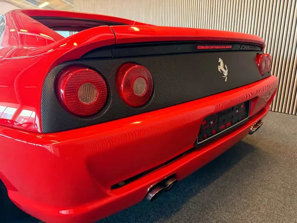 Ferrari F355 Berlinetta Schaltgetriebe Deutsches Auto 03/1996-photo-5