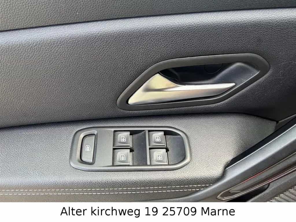Dacia Duster II Prestige AHK.KAM.TEMP.KLIMA.BT.TÜV NEU 06/2020-photo-13