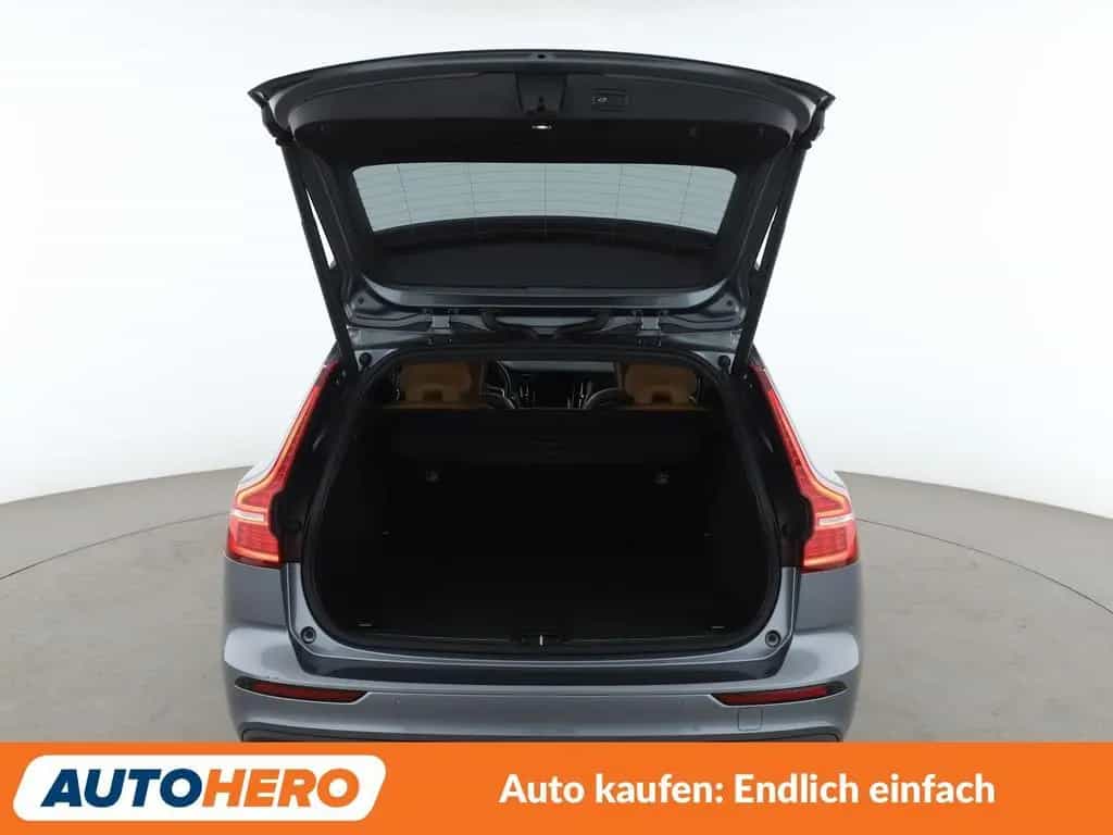Volvo V60 2.0 D4 Inscription Aut*NAVI*LED*TEMPO*PDC* 09/2018-photo-15