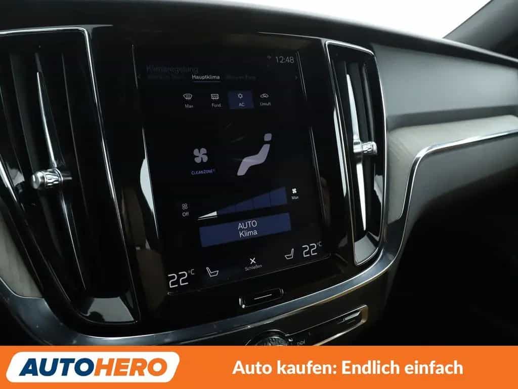 Volvo V60 2.0 D4 Inscription Aut*NAVI*LED*TEMPO*PDC* 09/2018-photo-22