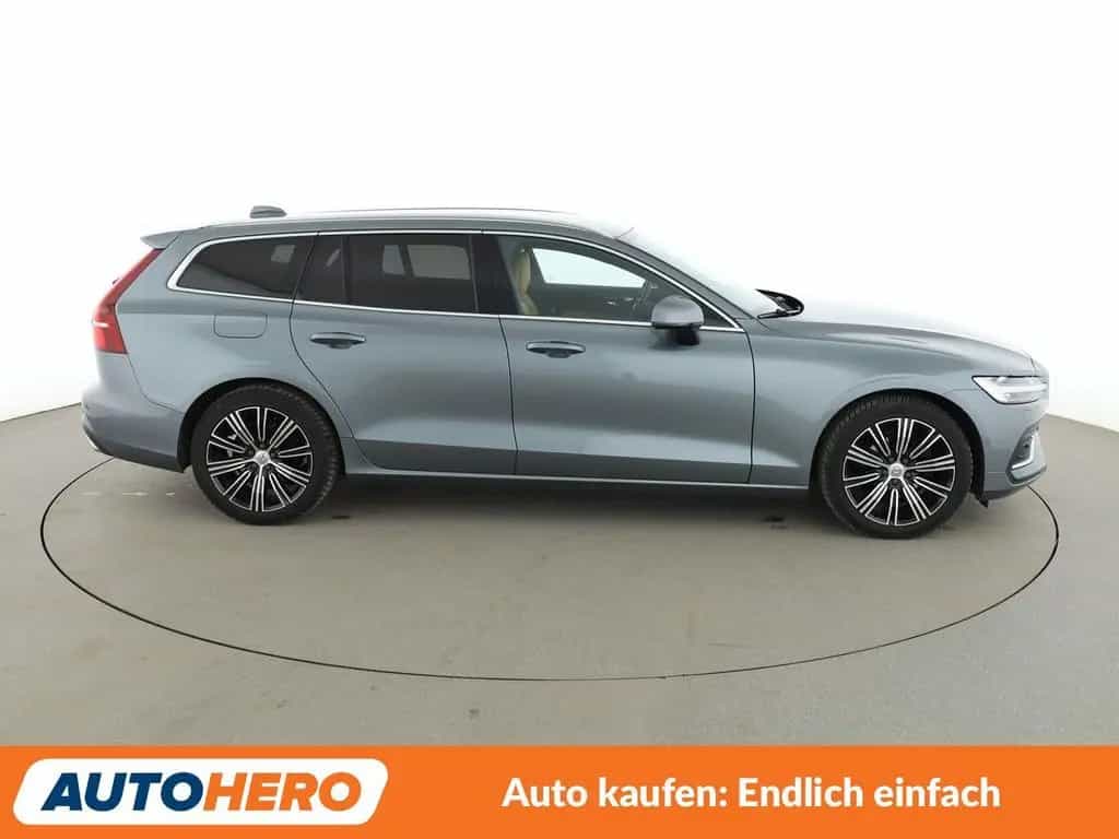 Volvo V60 2.0 D4 Inscription Aut*NAVI*LED*TEMPO*PDC* 09/2018-photo-5