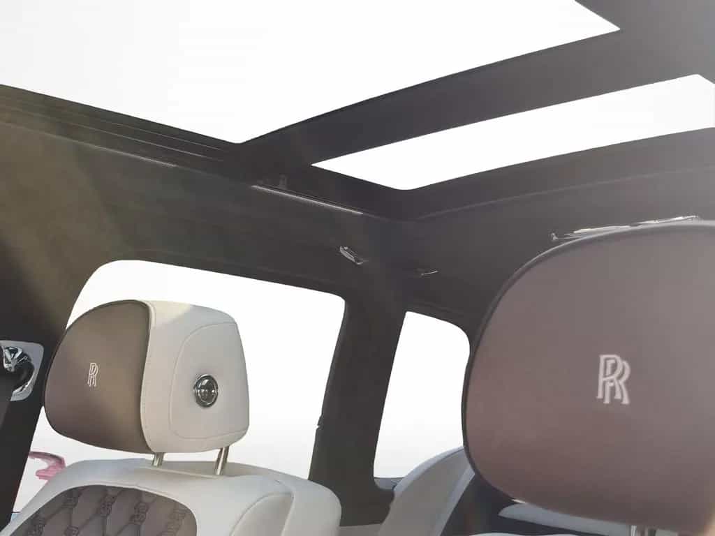 Rolls-Royce Cullinan - 01/2026-photo-11