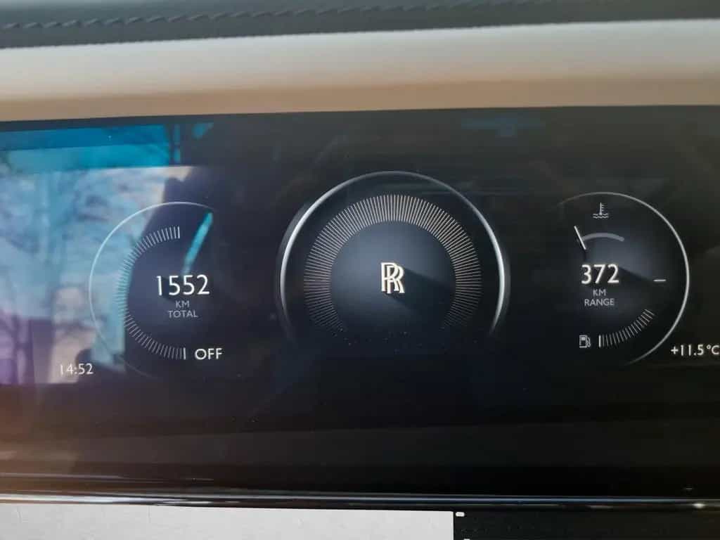 Rolls-Royce Cullinan - 01/2026-photo-13