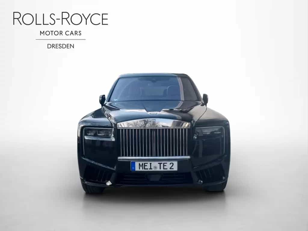 Rolls-Royce Cullinan - 01/2026-photo-3
