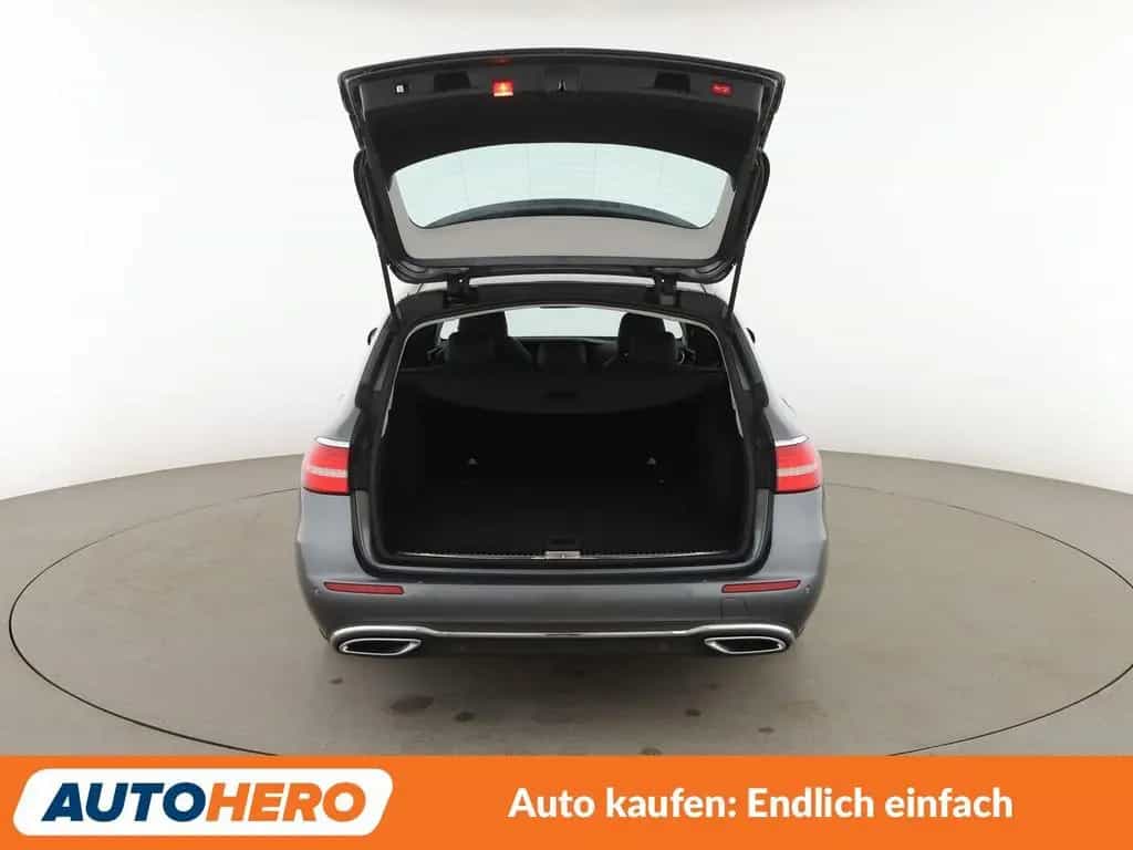 Mercedes-Benz E-Class 220 d Avantgarde Aut.*LED*TEMPO*CAM*PDC*SHZ* 11/2016-photo-16