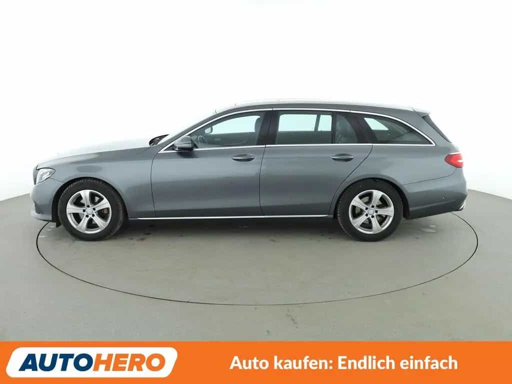 Mercedes-Benz E-Class 220 d Avantgarde Aut.*LED*TEMPO*CAM*PDC*SHZ* 11/2016-photo-2