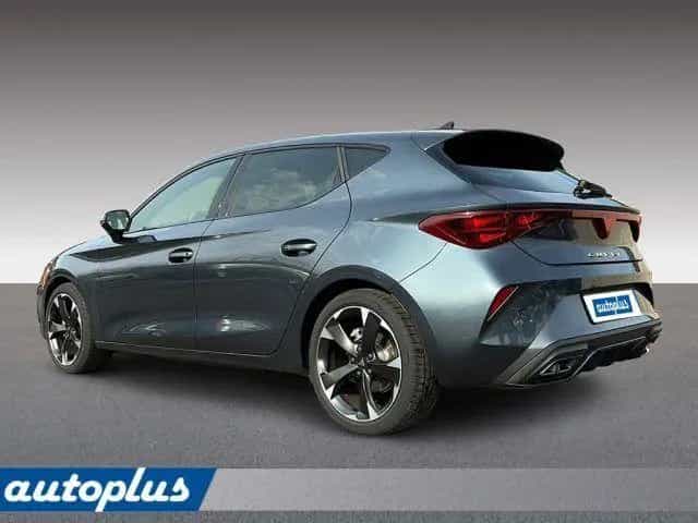 Cupra Leon Leon 1,5 Hybrid 150 CV DSG 03/2025-photo-6