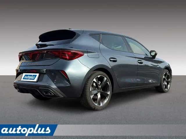 Cupra Leon Leon 1,5 Hybrid 150 CV DSG 03/2025-photo-9