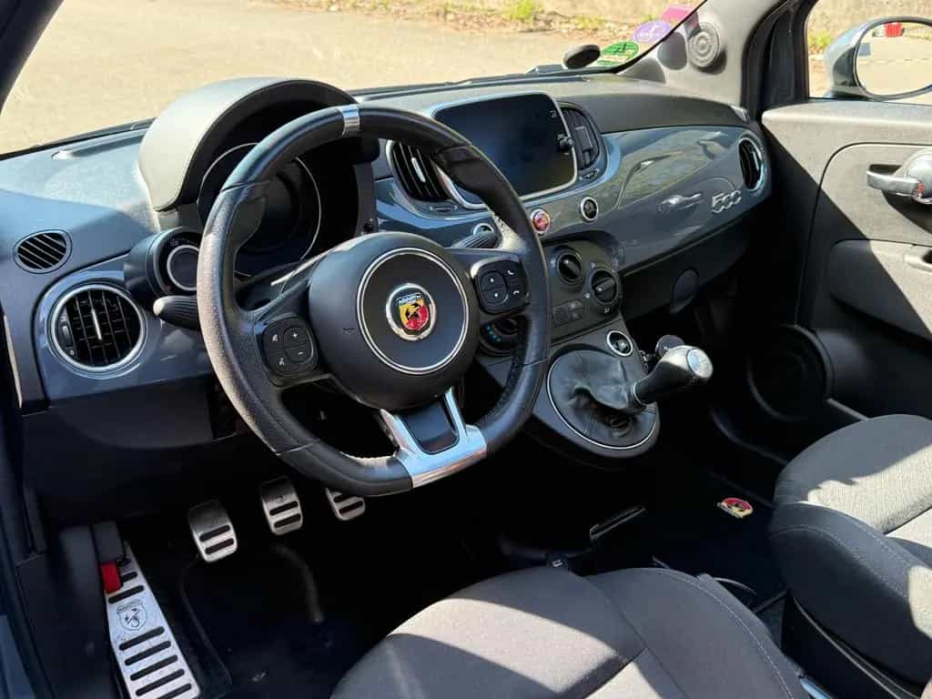 Abarth Cabrio 1. Hand, nur 28.800 km, unfallfrei, 08/2019-photo-5