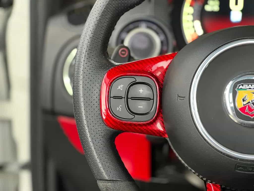 Abarth 695C Cabrio Aut. KLIMA CARPLAY RFK ALU 04/2024-photo-11