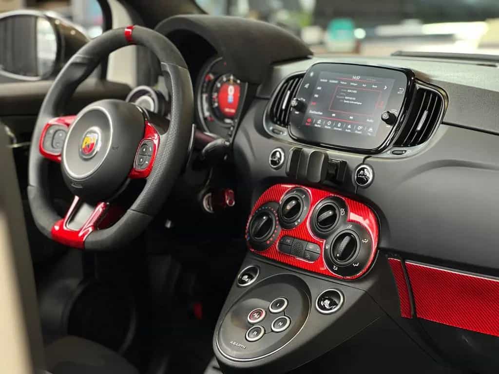 Abarth 695C Cabrio Aut. KLIMA CARPLAY RFK ALU 04/2024-photo-14