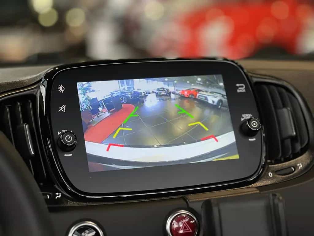 Abarth 695C Cabrio Aut. KLIMA CARPLAY RFK ALU 04/2024-photo-17