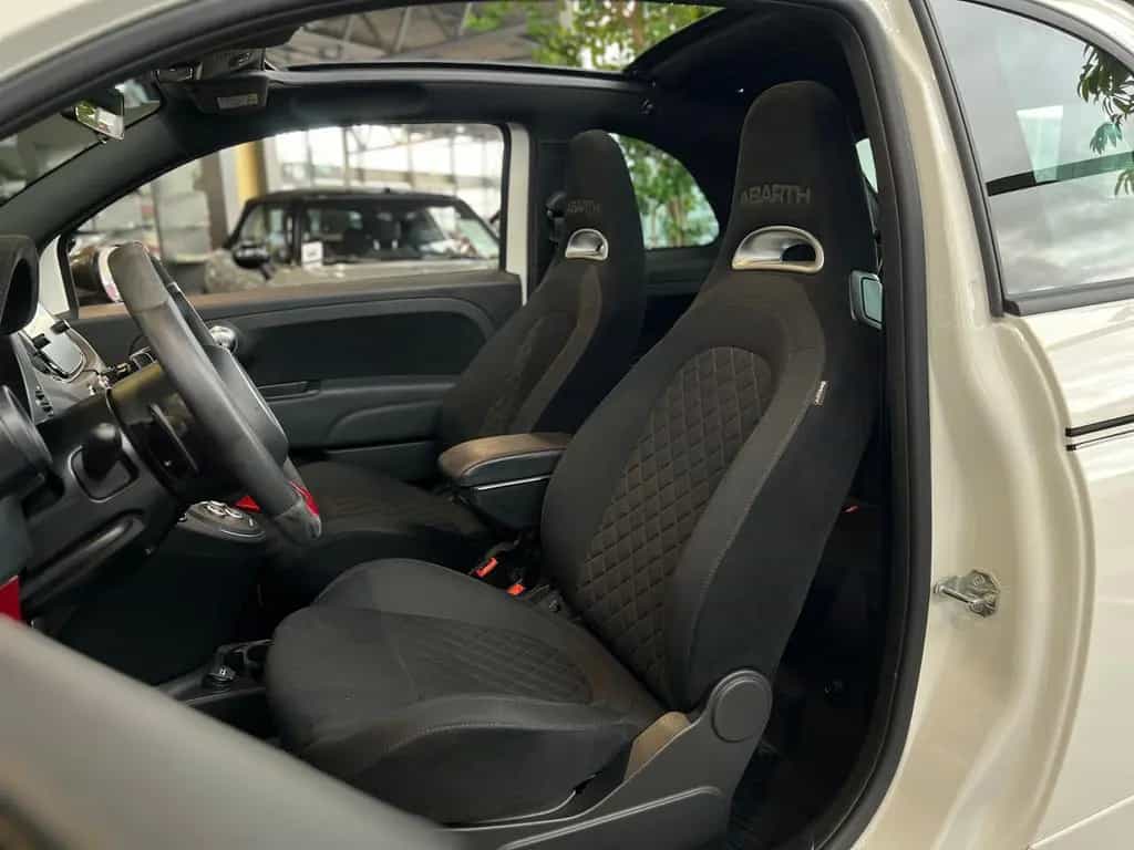 Abarth 695C Cabrio Aut. KLIMA CARPLAY RFK ALU 04/2024-photo-8