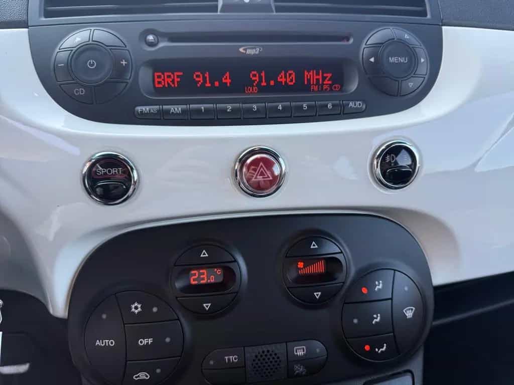 Abarth 595 Custom 1.4 T-Jet 16V Klimaautomatik 05/2016-photo-12
