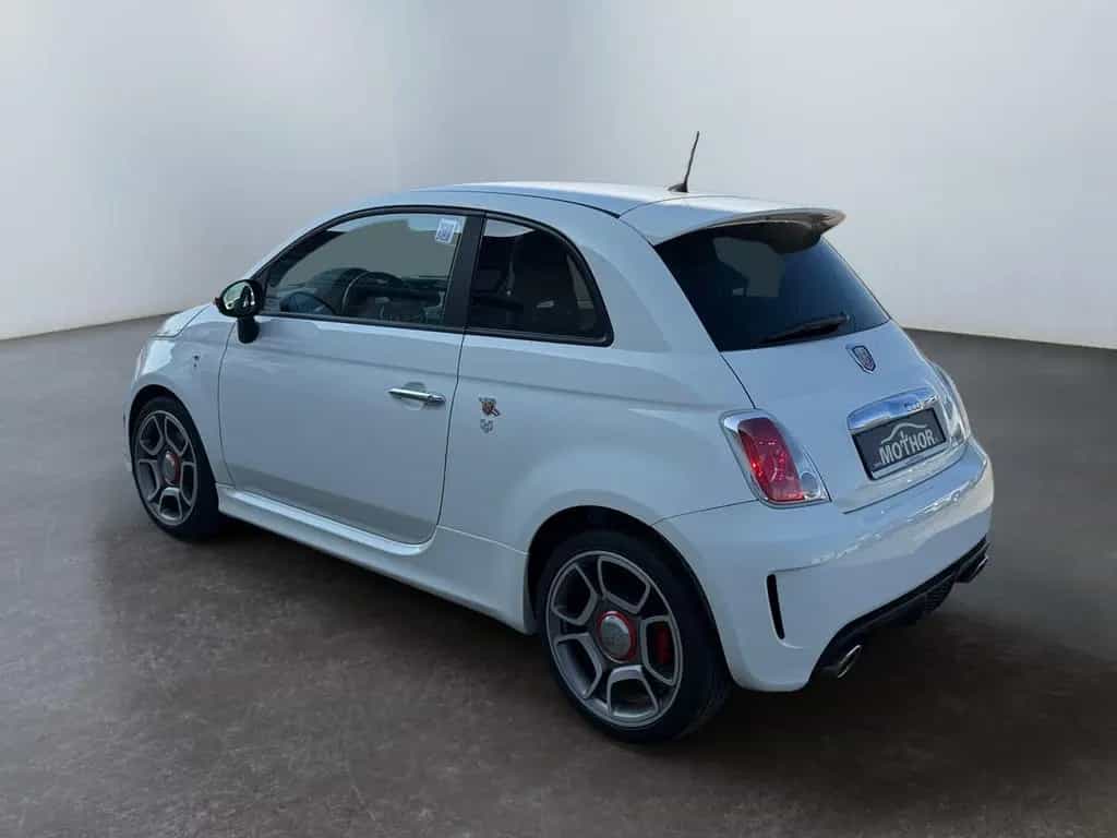 Abarth 595 Custom 1.4 T-Jet 16V Klimaautomatik 05/2016-photo-3