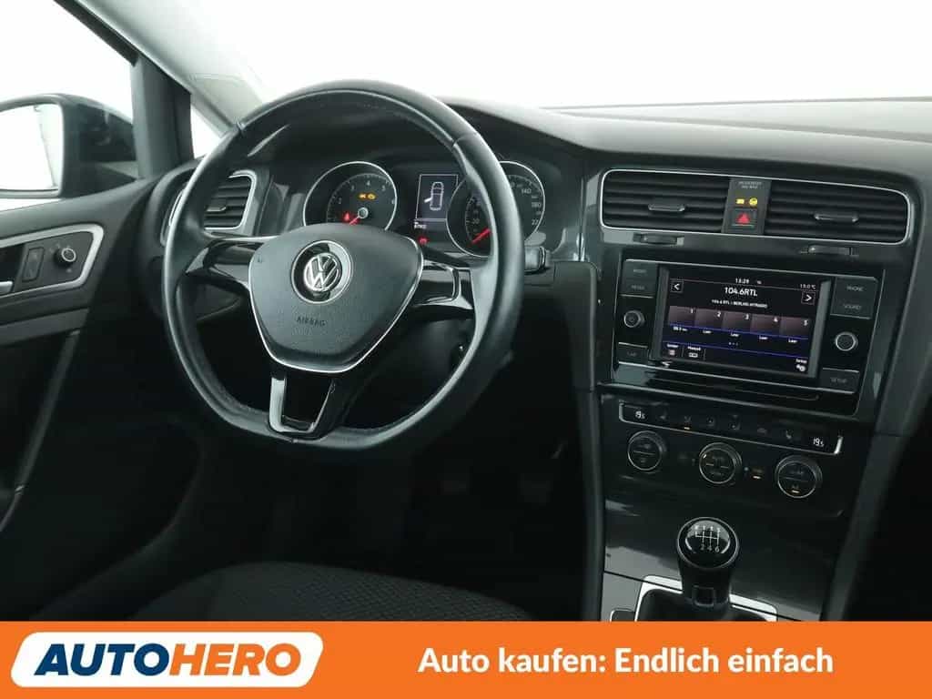 Volkswagen Golf VII 1.0 TSI Trendline BM*PDC*SHZ*KLIMA* 09/2018-photo-12