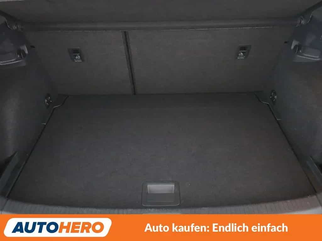 Volkswagen Golf VII 1.0 TSI Trendline BM*PDC*SHZ*KLIMA* 09/2018-photo-17