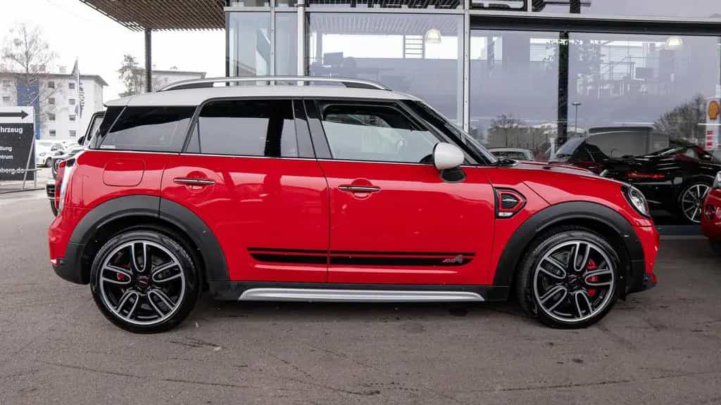 MINI John Cooper Works Countryman *ALLRAD*NAVI*PDC* 10/2017-photo-2