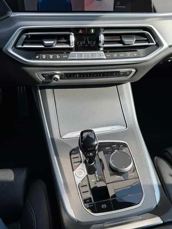 BMW X5 M50i DAProf. PA+ PANO AHK H/K LASER ALARM 03/2023-photo-13