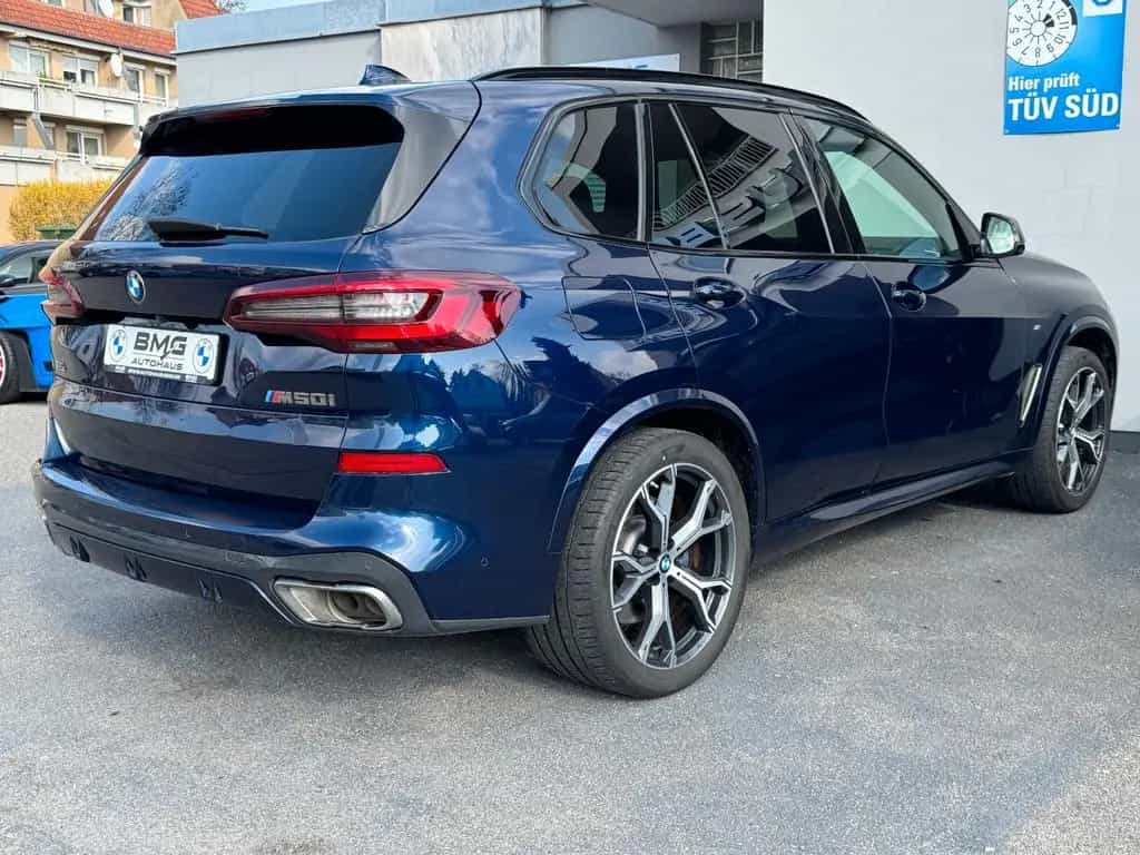 BMW X5 M50i DAProf. PA+ PANO AHK H/K LASER ALARM 03/2023-photo-3