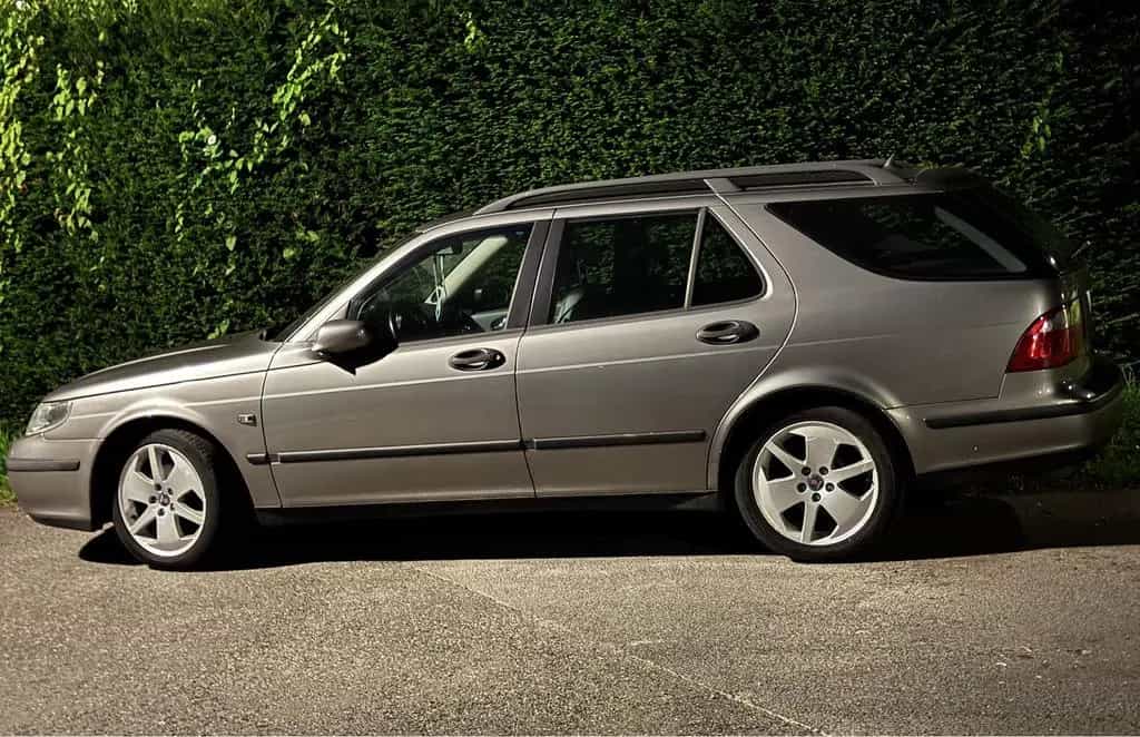 Saab 9-5 2.3t 162kW Arc Sport-Kombi HIRSCH 12/2003-photo-1