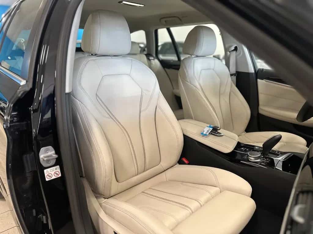 BMW 5 Series 09/2023-photo-25