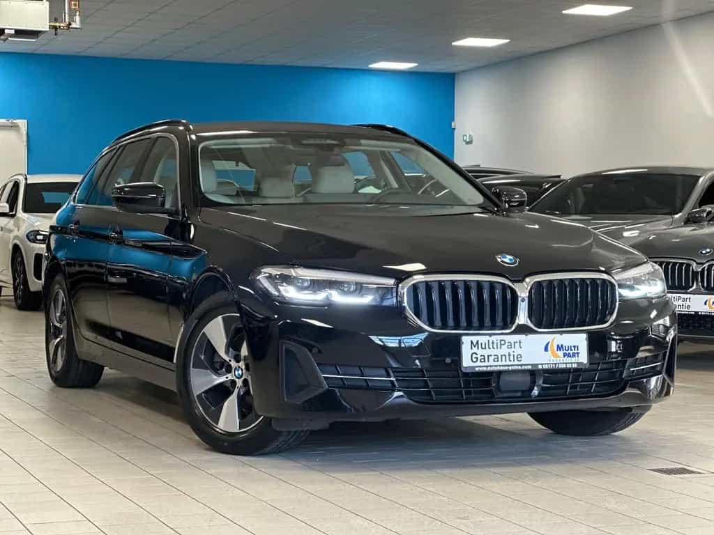 BMW 5 Series 09/2023-photo-26