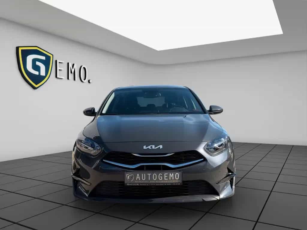 Kia Ceed Vision DAB+ TEMP KAMERA SHZ PDC 04/2022-photo-1