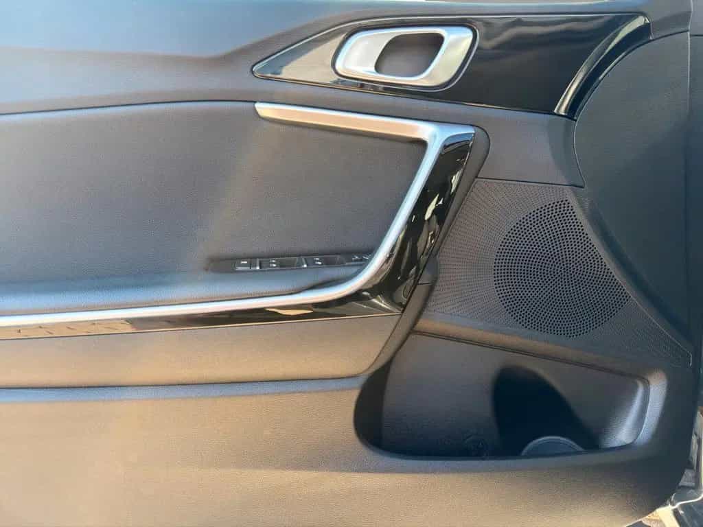 Kia Ceed Vision DAB+ TEMP KAMERA SHZ PDC 04/2022-photo-11