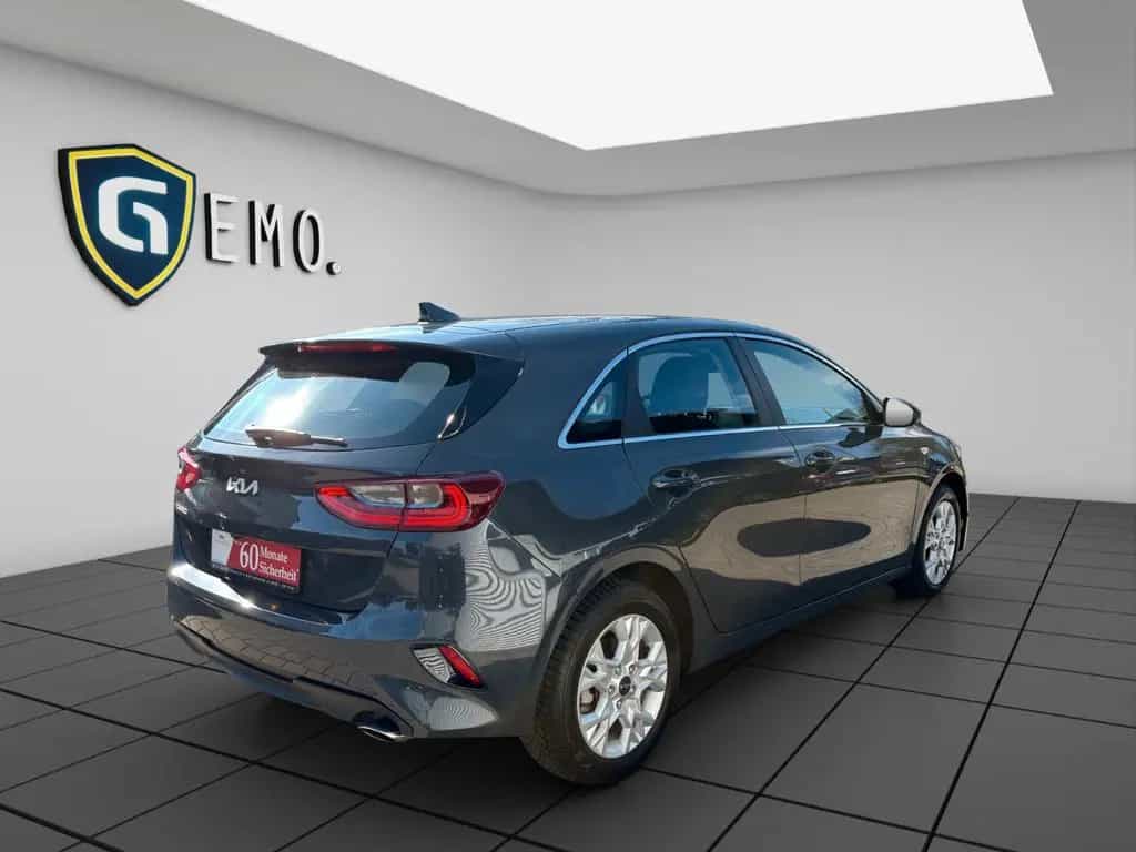 Kia Ceed Vision DAB+ TEMP KAMERA SHZ PDC 04/2022-photo-9