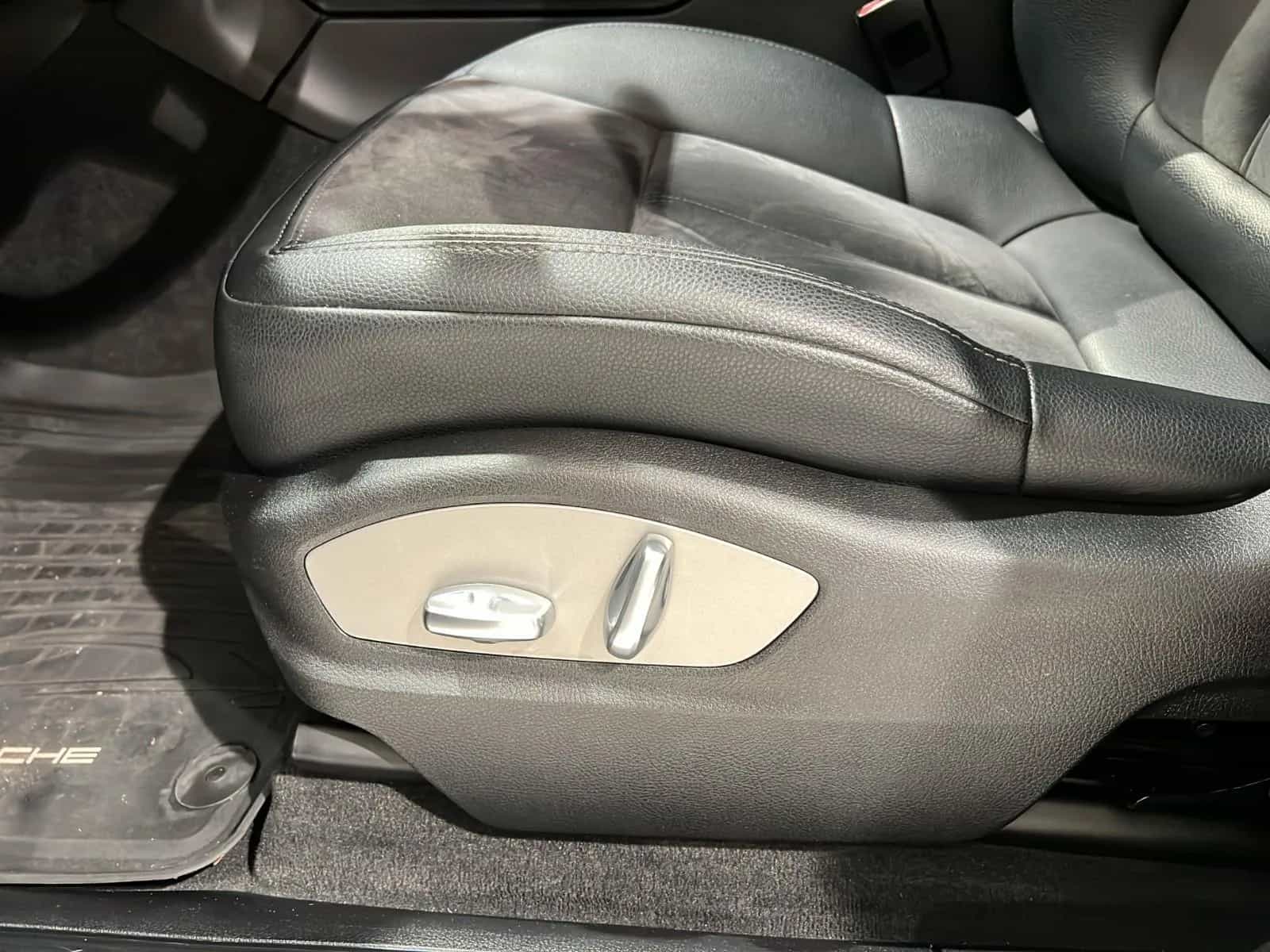Porsche Macan 05/2018-photo-14