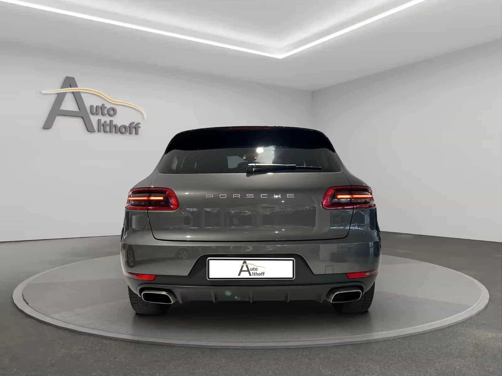 Porsche Macan 05/2018-photo-4