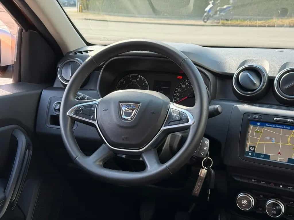 Dacia Duster II Prestige *Garantie *Navi *360° Kamera 03/2019-photo-18