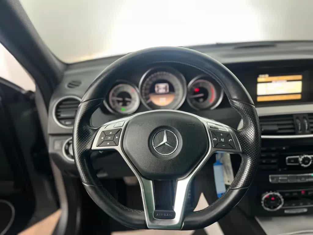 Mercedes-Benz C 200 CDI / AMG-LINE / NUR 67.tKM / 1.HD / 07/2011-photo-14