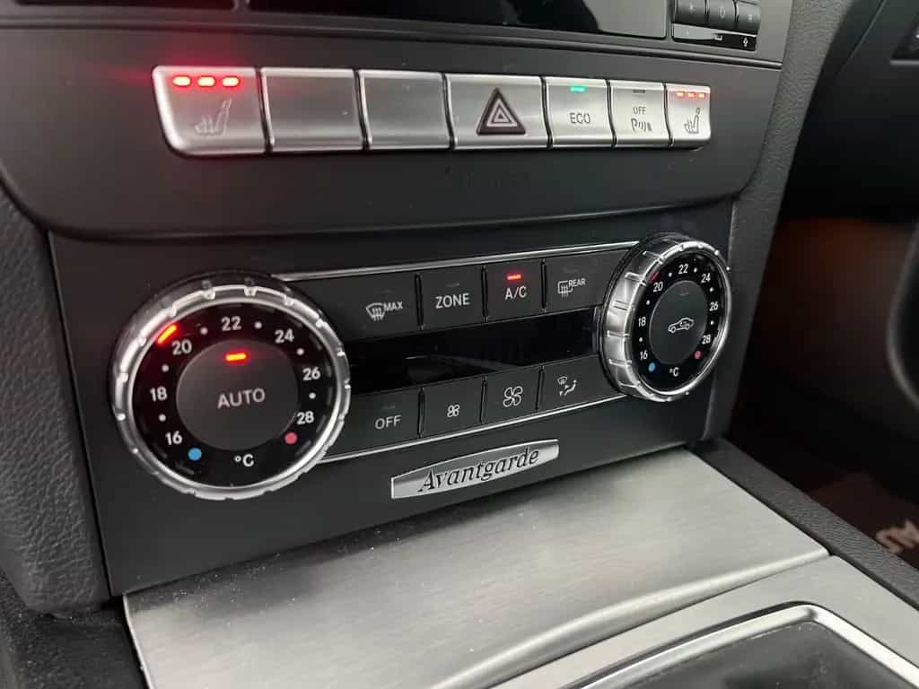 Mercedes-Benz C 200 CDI / AMG-LINE / NUR 67.tKM / 1.HD / 07/2011-photo-22