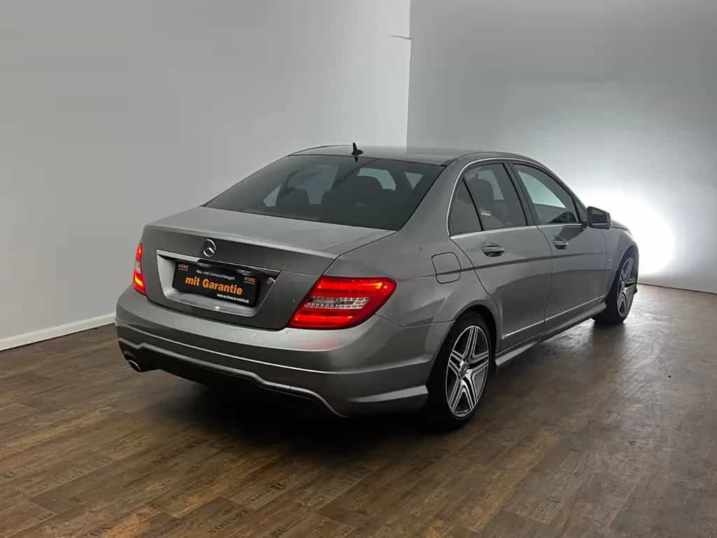 Mercedes-Benz C 200 CDI / AMG-LINE / NUR 67.tKM / 1.HD / 07/2011-photo-3