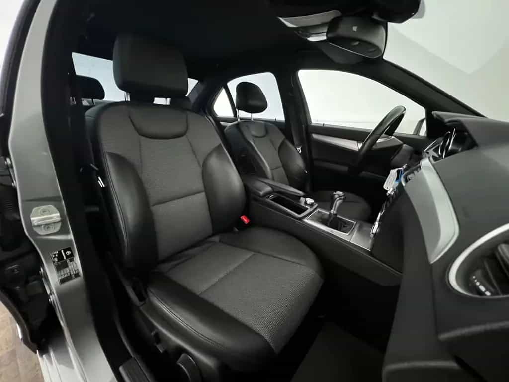Mercedes-Benz C 200 CDI / AMG-LINE / NUR 67.tKM / 1.HD / 07/2011-photo-5