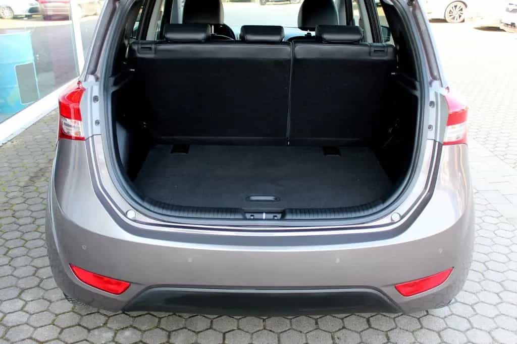 Hyundai ix20 FIFA world Cup Edition 1-Hand Automatik 07/2014-photo-17