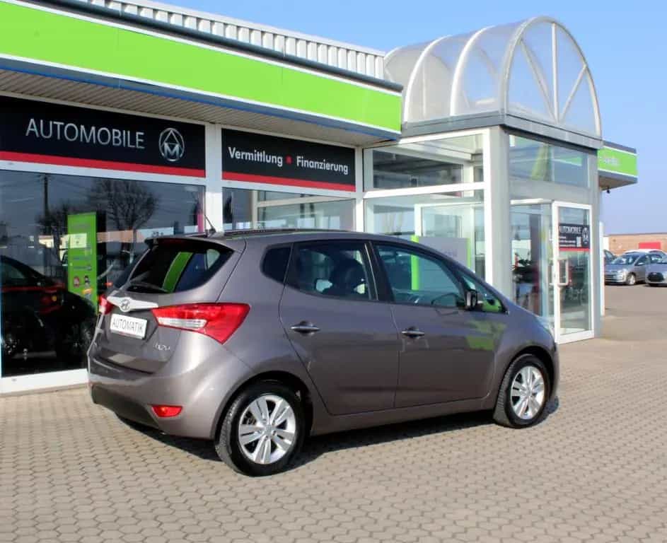 Hyundai ix20 FIFA world Cup Edition 1-Hand Automatik 07/2014-photo-6