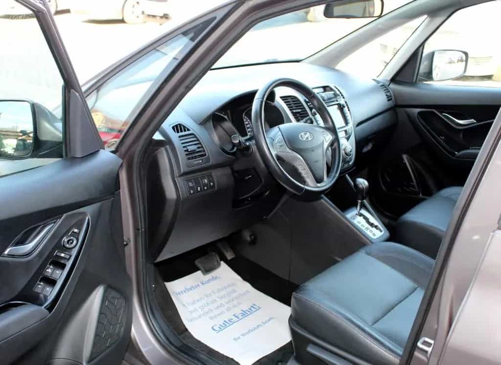 Hyundai ix20 FIFA world Cup Edition 1-Hand Automatik 07/2014-photo-8