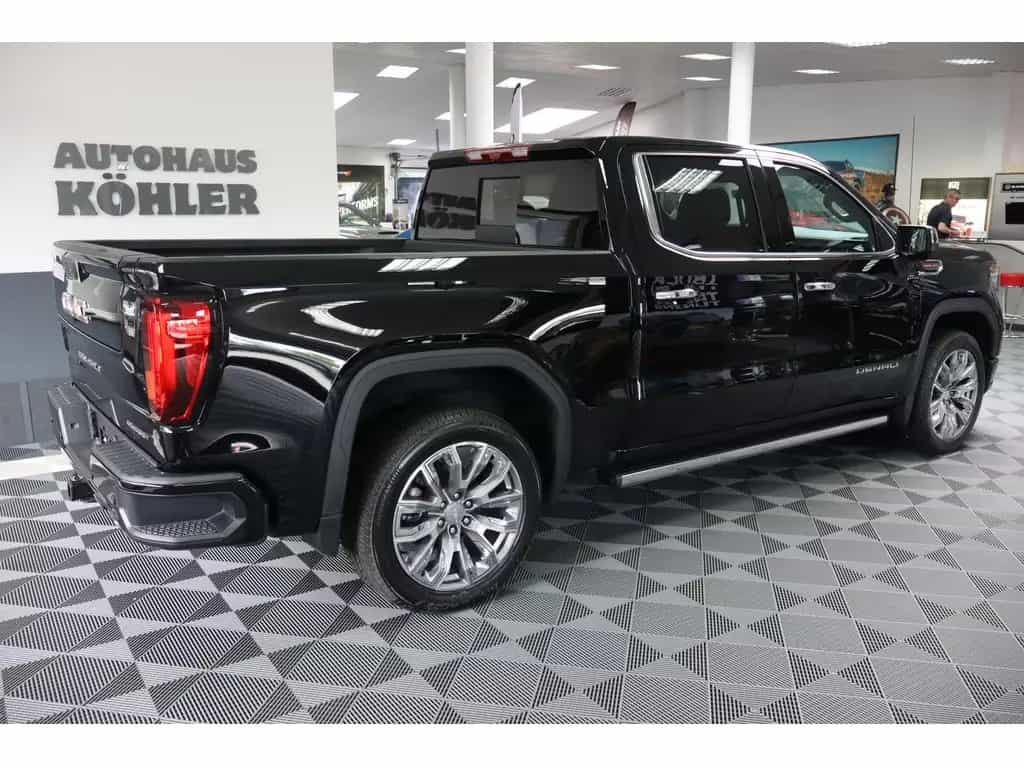 GMC Sierra DENALI 4X4 6.2 V8 2026 3Jahre Garantie LP null-photo-3