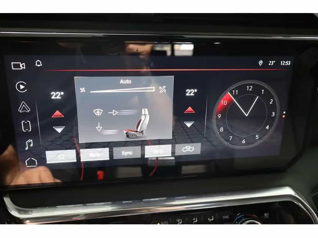 GMC Sierra DENALI 4X4 6.2 V8 2026 3Jahre Garantie LP null-photo-30
