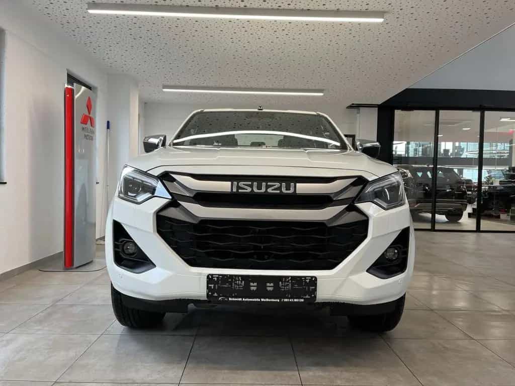 Isuzu D-Max 1.9L DoubleCab 4x4 LSE LED ACC PDC Kamera 10/2025-photo-4