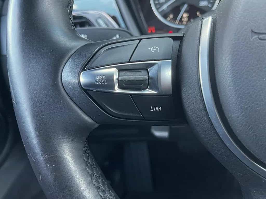BMW X1 xDrive 25i AUT Sport Line LED HUD PAN NAV RFK 12/2016-photo-22