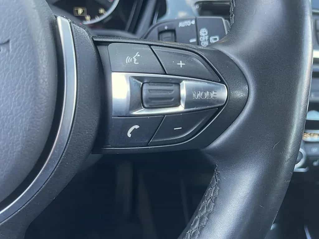 BMW X1 xDrive 25i AUT Sport Line LED HUD PAN NAV RFK 12/2016-photo-24