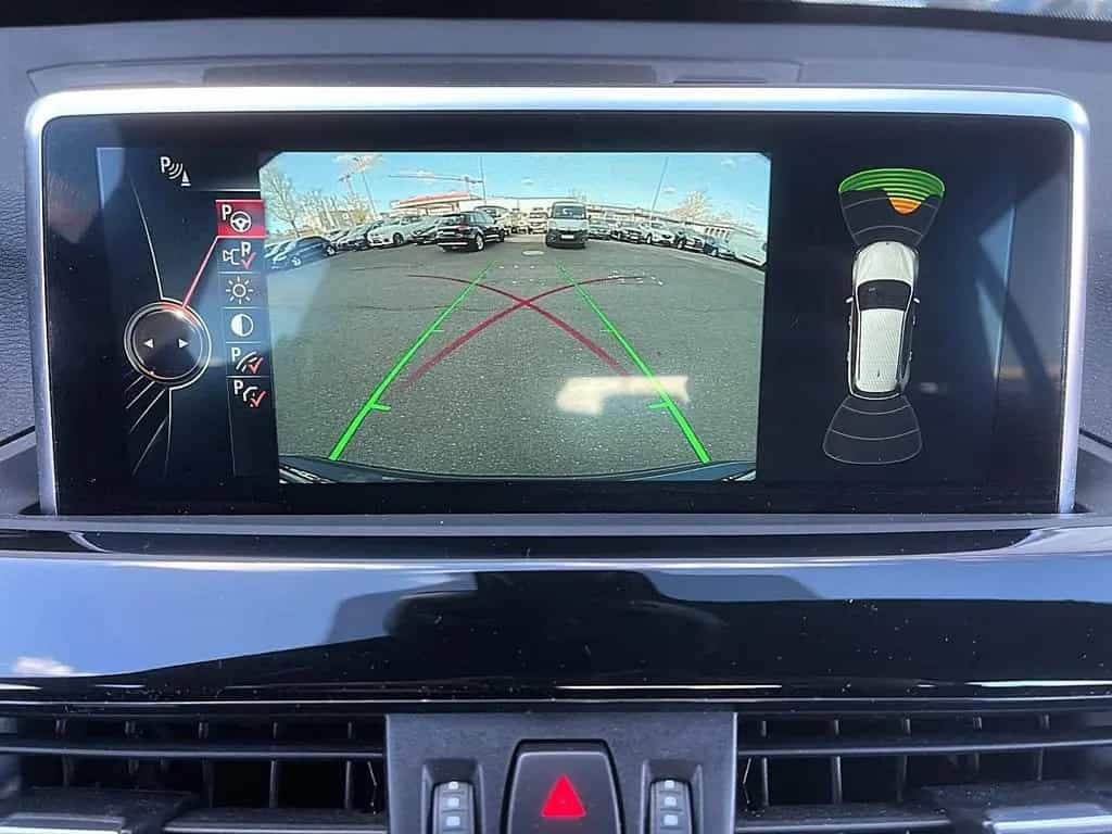 BMW X1 xDrive 25i AUT Sport Line LED HUD PAN NAV RFK 12/2016-photo-28