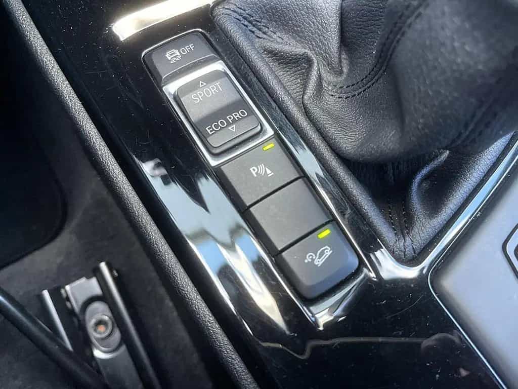 BMW X1 xDrive 25i AUT Sport Line LED HUD PAN NAV RFK 12/2016-photo-32