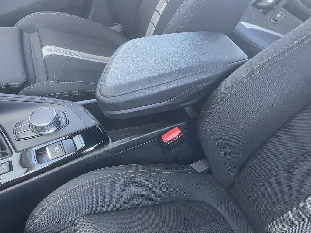 BMW X1 xDrive 25i AUT Sport Line LED HUD PAN NAV RFK 12/2016-photo-34