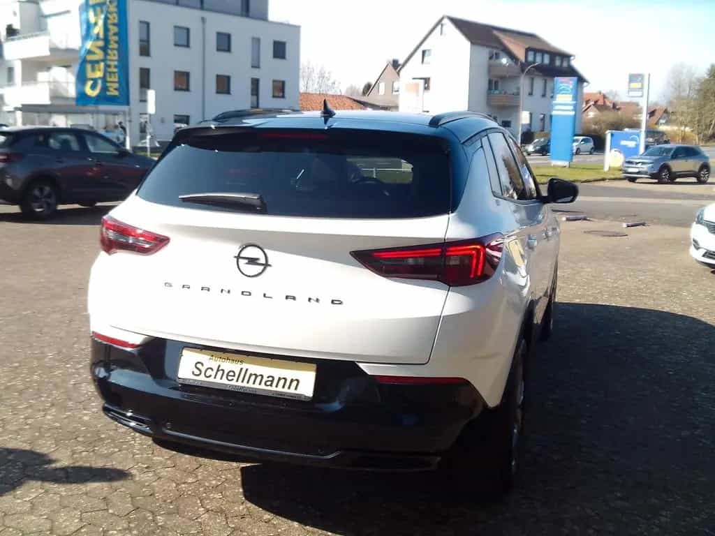 Opel Grandland 1.2T GS Voll-LED 360* SHZ LHZ Navi Pro 08/2024-photo-2
