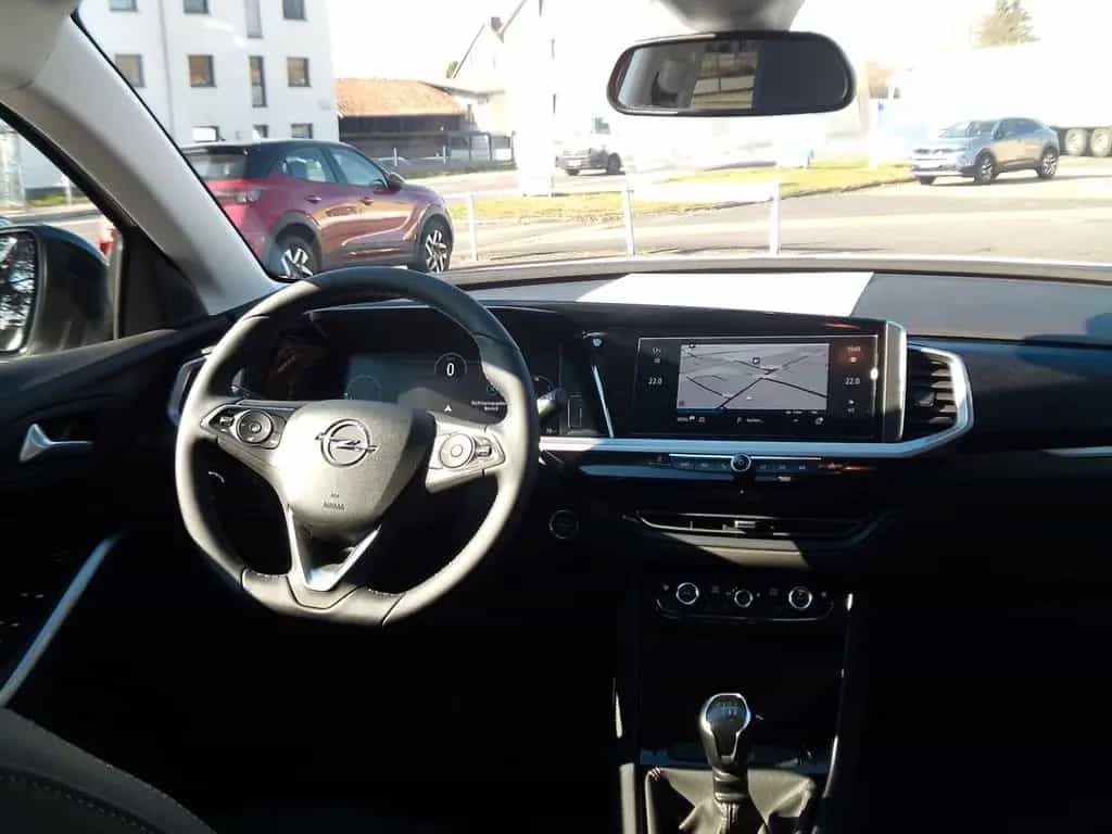 Opel Grandland 1.2T GS Voll-LED 360* SHZ LHZ Navi Pro 08/2024-photo-6